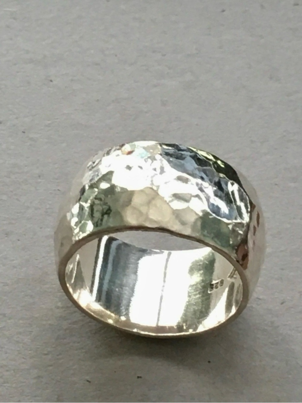 Silpada retired Hammered Wide Band Sterling Silver Ring